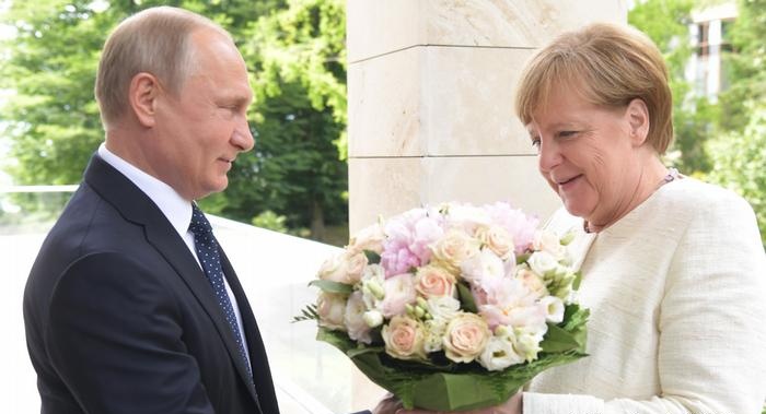 Путин встретится с Меркель в Берлине ради Украины